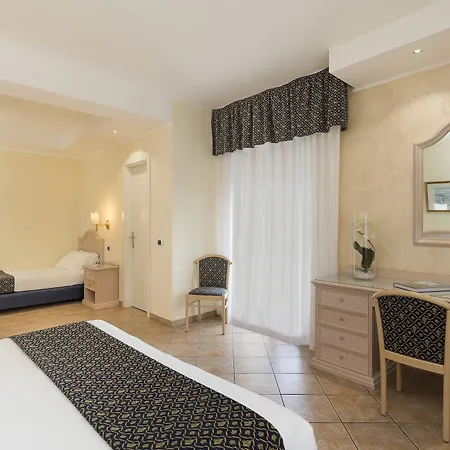 Hotel Sant Alphio Garden Hotel&spa 4*