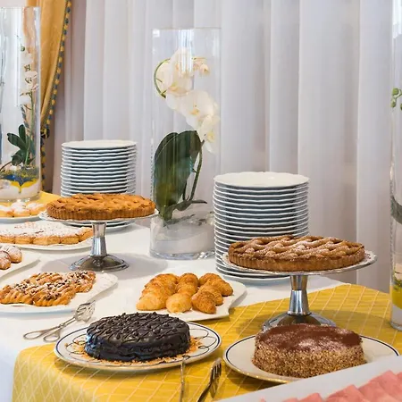 Sant Alphio Garden & Hotel 4*