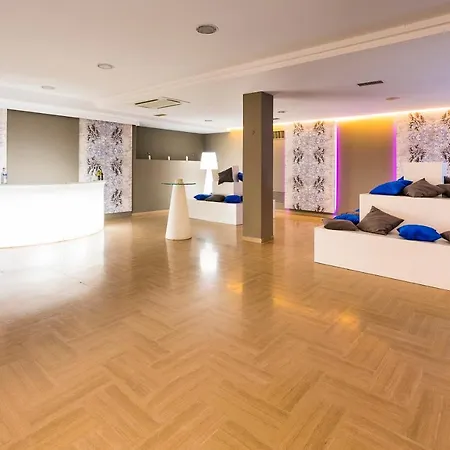 Hotel Sant Alphio Garden & 4*