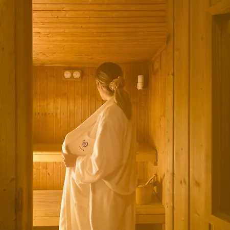 Sant Alphio Garden & 4*