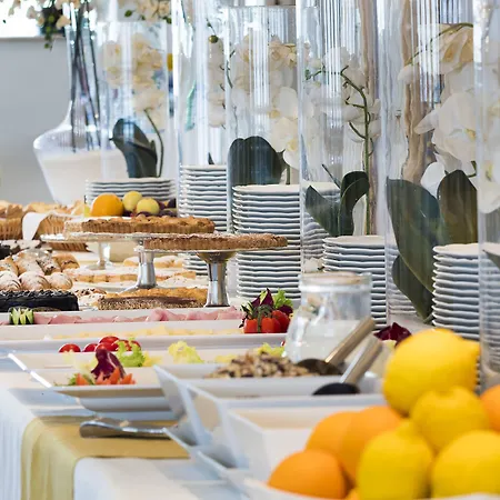 Sant Alphio Garden & Hotel 4*