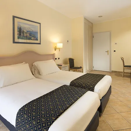 Hotel Sant Alphio Garden &